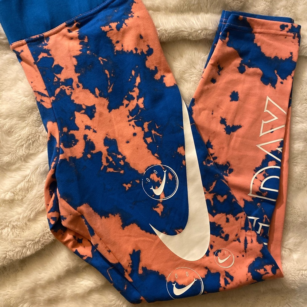 Women’s pink/blue nike tie dye leggings